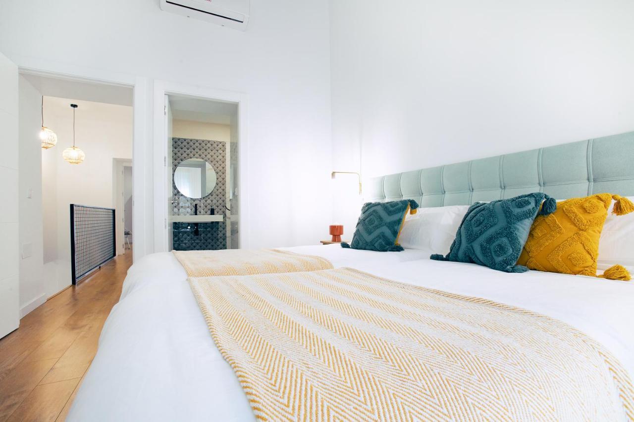 Apartamentos Duran Tirso De Molina Merida Bagian luar foto